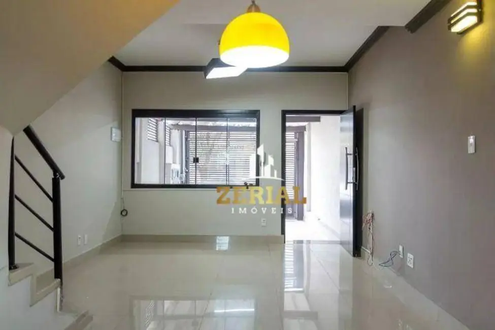 Foto 2 de Sobrado com 2 quartos para alugar, 130m2 em Santa Maria, Sao Caetano Do Sul - SP