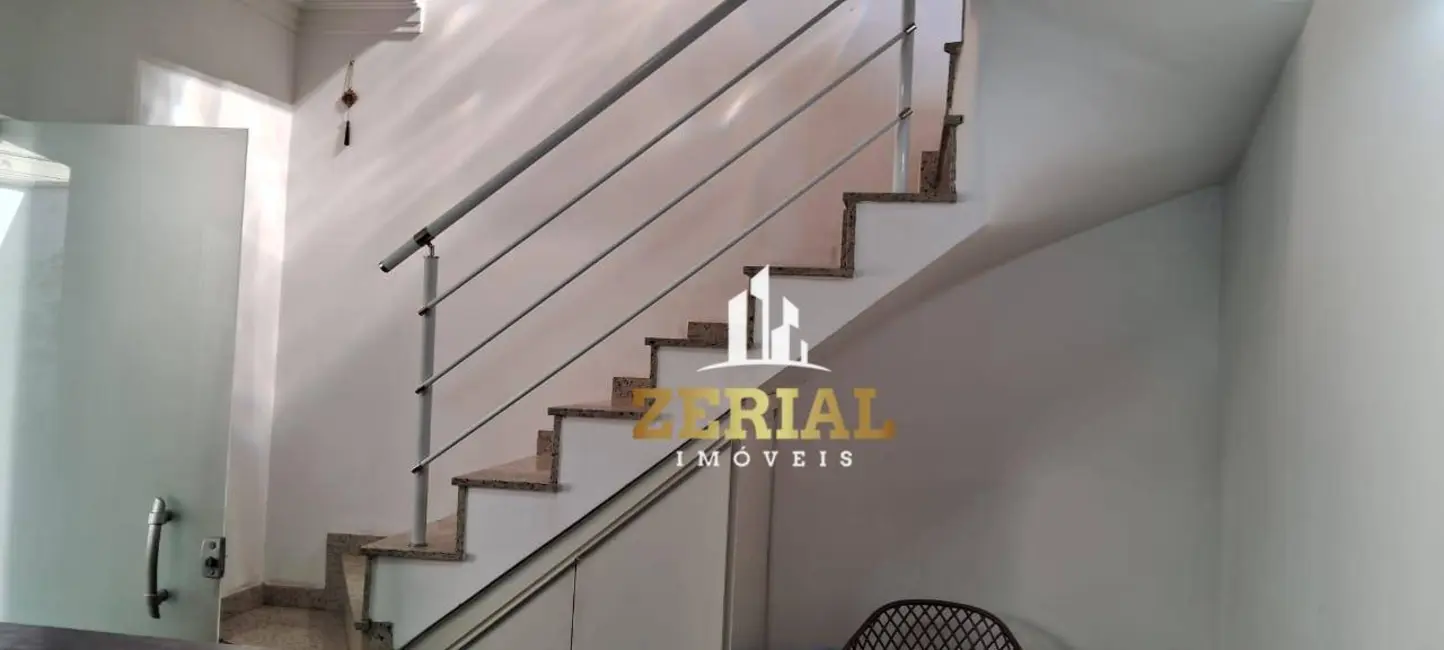 Foto 4 de Sobrado com 2 quartos à venda e para alugar, 76m2 em Jardim Santo Antônio, Santo Andre - SP