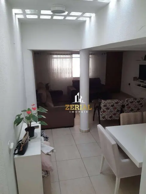 Sobrado com 4 quartos à venda, 167m2 em Vila Zelina, São Paulo - SP - imagem 7 Foto 7 de Sobrado com 4 quartos à venda, 167m2 em Vila Zelina, São Paulo - SP