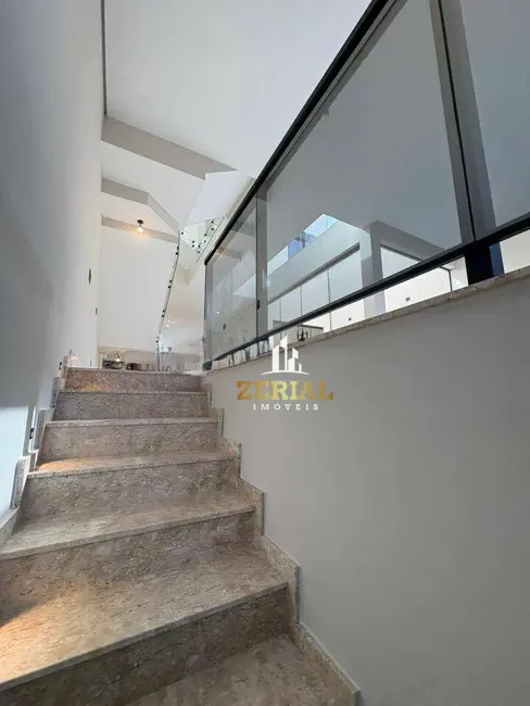 Foto 9 de Sobrado com 3 quartos à venda, 224m2 em Olímpico, Sao Caetano Do Sul - SP