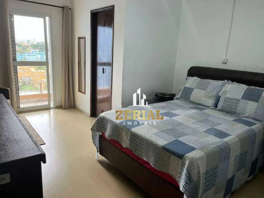 Foto 7 de Sobrado com 3 quartos à venda, 231m2 em Osvaldo Cruz, Sao Caetano Do Sul - SP