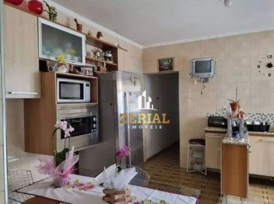 Foto 2 de Sobrado com 4 quartos à venda, 178m2 em Mauá, Sao Caetano Do Sul - SP