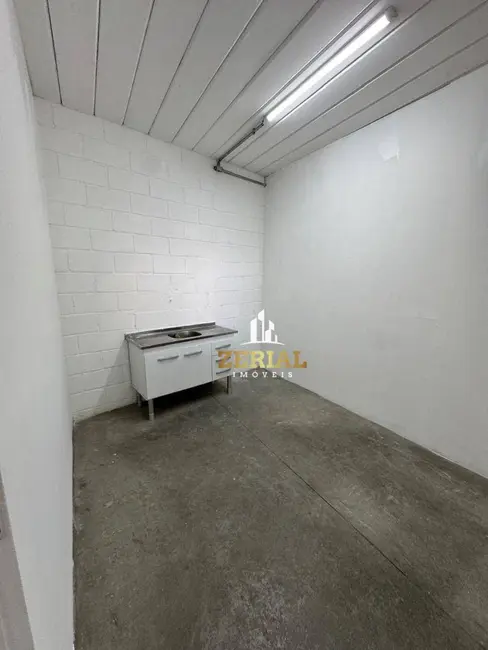 Armazém / Galpão para alugar, 220m2 em Vila Califórnia, São Paulo - SP - imagem 6 Foto 6 de Armazém / Galpão para alugar, 220m2 em Vila Califórnia, São Paulo - SP