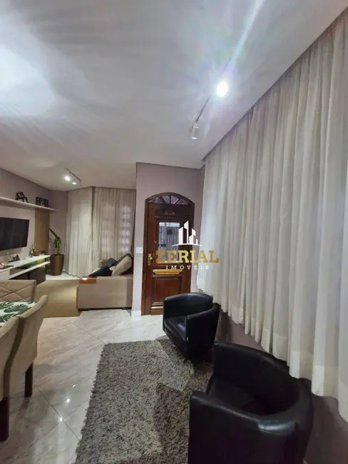 Foto 2 de Sobrado com 3 quartos à venda, 250m2 em Cerâmica, Sao Caetano Do Sul - SP