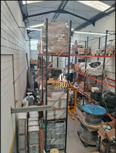 Foto 2 de Armazém / Galpão à venda, 111m2 em Santo Antônio, Sao Caetano Do Sul - SP