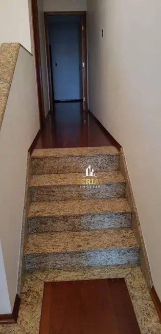 Foto 5 de Sobrado com 4 quartos à venda, 185m2 em Olímpico, Sao Caetano Do Sul - SP