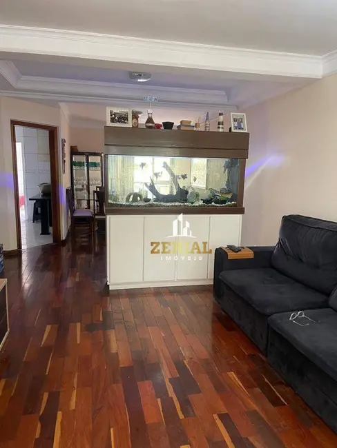 Foto 3 de Sobrado com 3 quartos para alugar, 218m2 em Santa Maria, Sao Caetano Do Sul - SP
