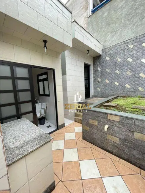 Foto 1 de Casa com 2 quartos à venda, 200m2 em Santa Maria, Sao Caetano Do Sul - SP