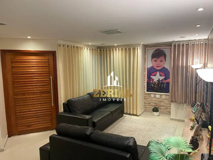 Sobrado com 4 quartos à venda, 175m2 em Jardim Teresa, São Paulo - SP - imagem 5 Foto 5 de Sobrado com 4 quartos à venda, 175m2 em Jardim Teresa, São Paulo - SP