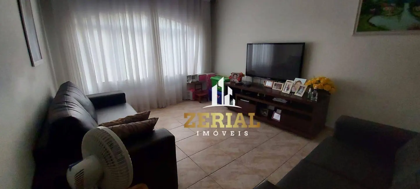 Foto 2 de Sobrado com 3 quartos à venda, 221m2 em Osvaldo Cruz, Sao Caetano Do Sul - SP
