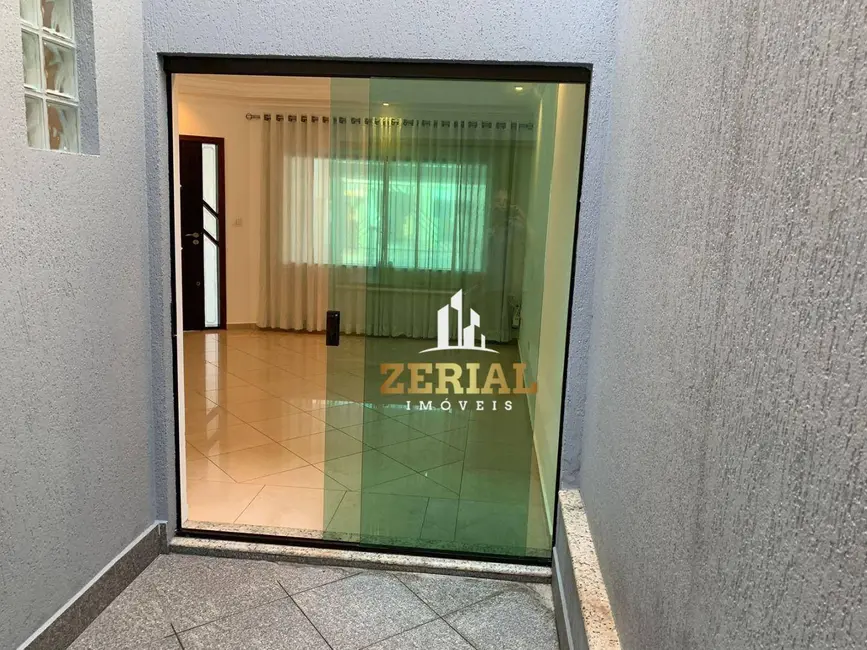 Foto 3 de Sobrado com 3 quartos à venda, 155m2 em Olímpico, Sao Caetano Do Sul - SP