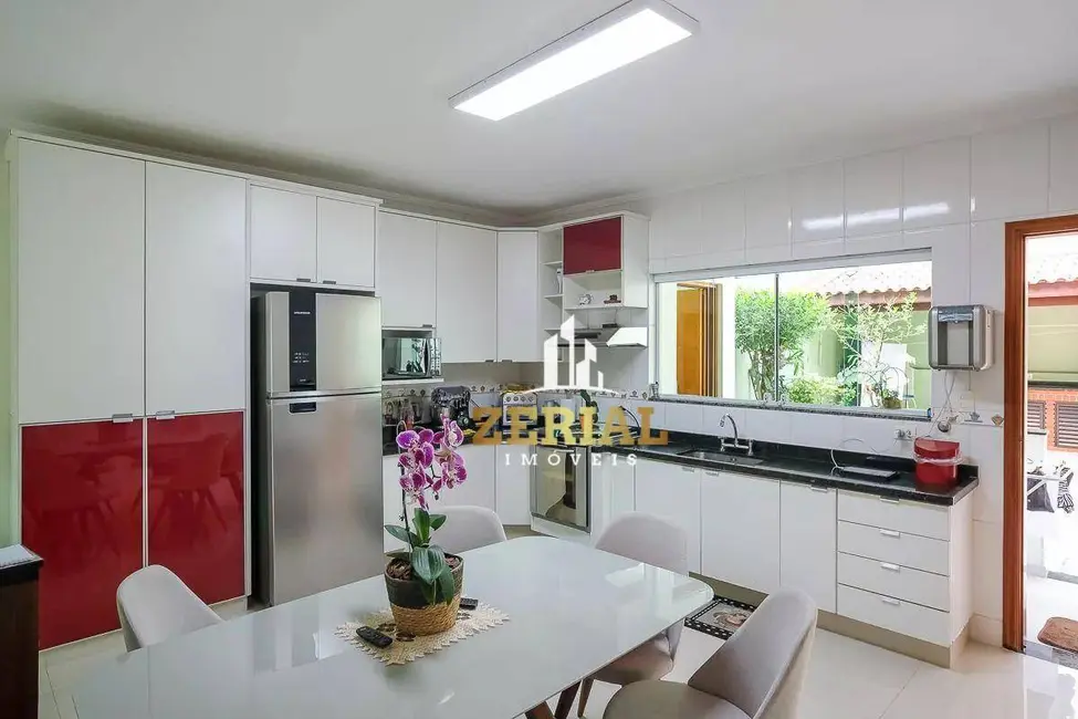 Foto 6 de Sobrado com 3 quartos à venda, 168m2 em Santa Maria, Sao Caetano Do Sul - SP