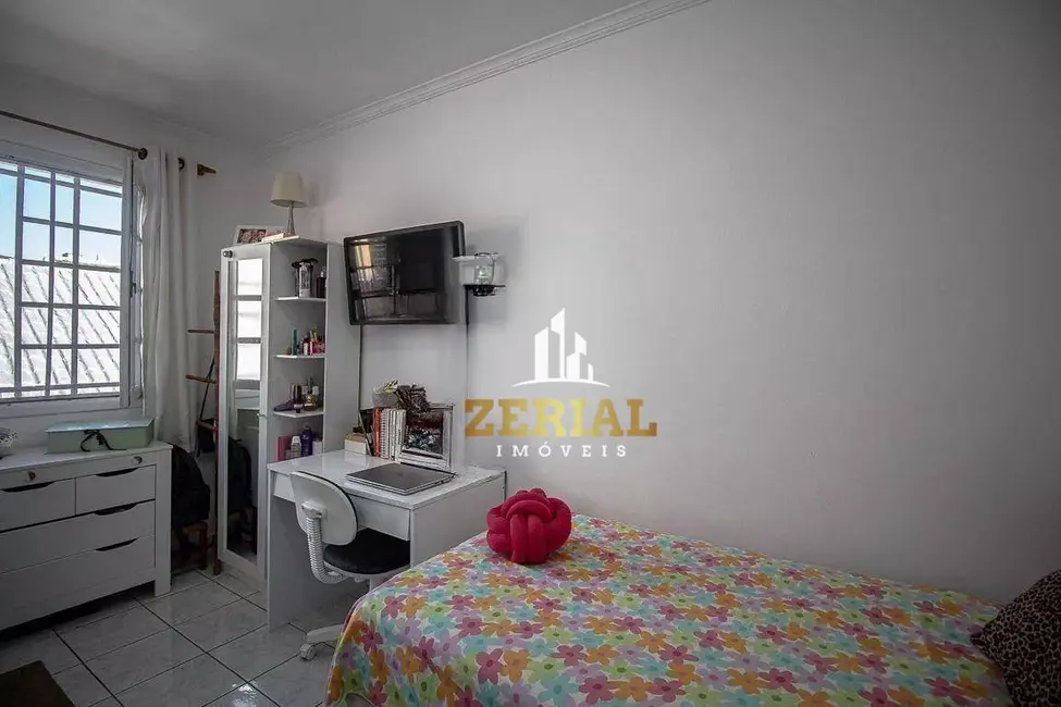 Sobrado com 4 quartos à venda, 180m2 em Ipiranga, São Paulo - SP - imagem 9 Foto 9 de Sobrado com 4 quartos à venda, 180m2 em Ipiranga, São Paulo - SP