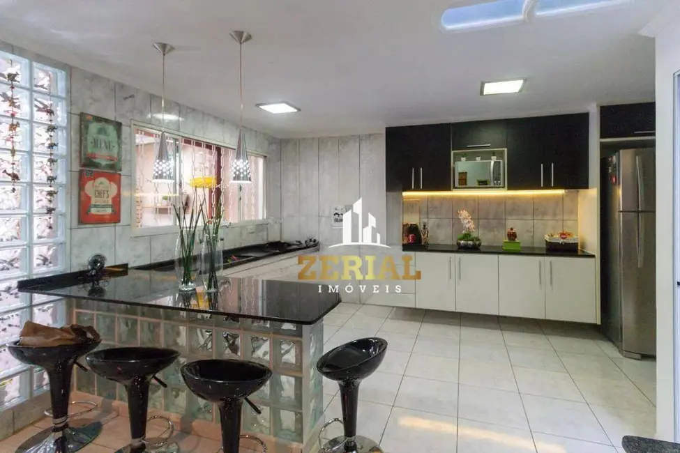 Foto 1 de Casa com 4 quartos à venda, 240m2 em Ipiranga, São Paulo - SP