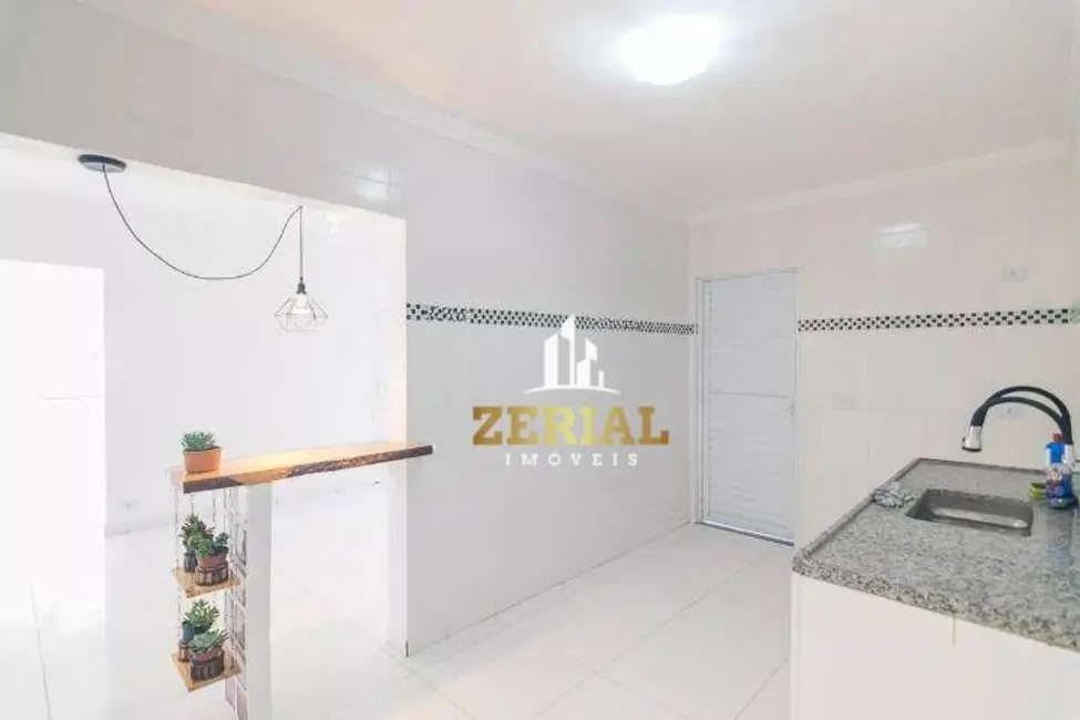 Foto 2 de Casa com 3 quartos para alugar, 121m2 em Santa Maria, Santo Andre - SP
