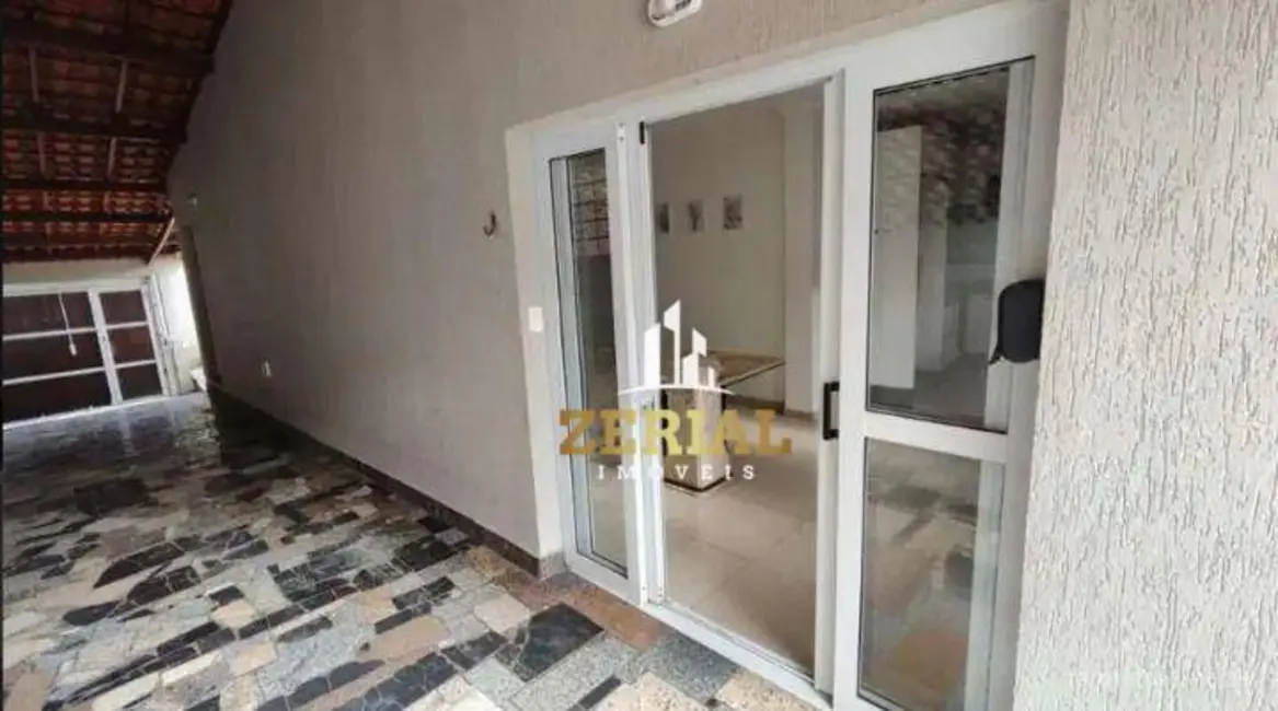 Sobrado com 5 quartos à venda, 250m2 em São Paulo - SP - imagem 4 Foto 4 de Sobrado com 5 quartos à venda, 250m2 em São Paulo - SP