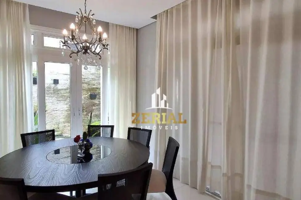 Foto 9 de Sobrado com 4 quartos à venda e para alugar, 360m2 em Jardim São Caetano, Sao Caetano Do Sul - SP