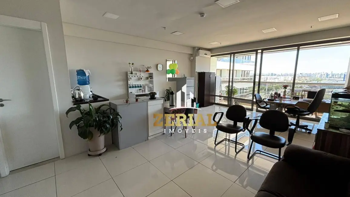 Sala Comercial à venda, 44m2 em Cerâmica, Sao Caetano Do Sul - SP - imagem 1 Foto 1 de Sala Comercial à venda, 44m2 em Cerâmica, Sao Caetano Do Sul - SP