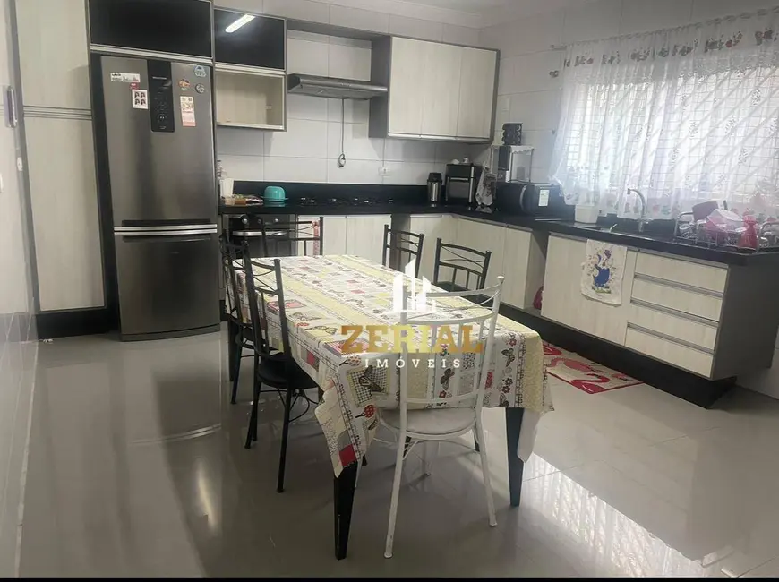 Sobrado com 6 quartos à venda, 300m2 em Tatuapé, São Paulo - SP - imagem 6 Foto 6 de Sobrado com 6 quartos à venda, 300m2 em Tatuapé, São Paulo - SP