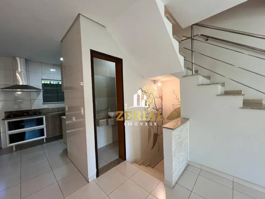 Sobrado com 2 quartos à venda e para alugar, 140m2 em Campestre, Santo Andre - SP - imagem 8 Foto 8 de Sobrado com 2 quartos à venda e para alugar, 140m2 em Campestre, Santo Andre - SP