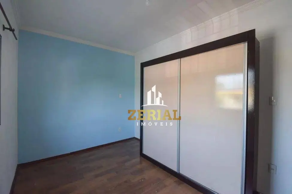 Sobrado com 2 quartos à venda, 100m2 em Fundação, Sao Caetano Do Sul - SP - imagem 3 Foto 3 de Sobrado com 2 quartos à venda, 100m2 em Fundação, Sao Caetano Do Sul - SP