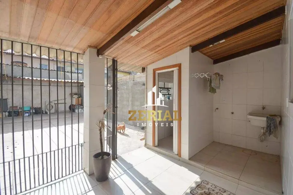 Sobrado com 2 quartos à venda, 100m2 em Fundação, Sao Caetano Do Sul - SP - imagem 7 Foto 7 de Sobrado com 2 quartos à venda, 100m2 em Fundação, Sao Caetano Do Sul - SP