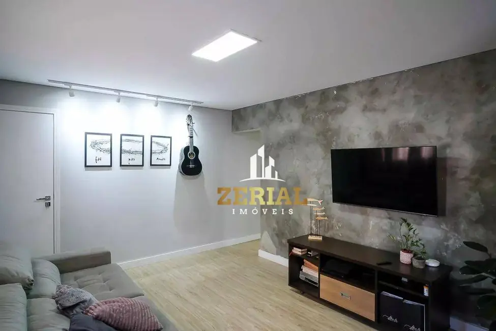 Sobrado com 3 quartos à venda, 84m2 em Sao Caetano Do Sul - SP - imagem 2 Foto 2 de Sobrado com 3 quartos à venda, 84m2 em Sao Caetano Do Sul - SP