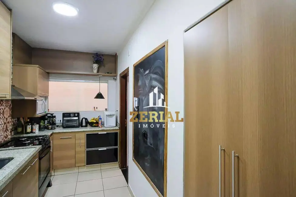 Sobrado com 3 quartos à venda, 84m2 em Sao Caetano Do Sul - SP - imagem 6 Foto 6 de Sobrado com 3 quartos à venda, 84m2 em Sao Caetano Do Sul - SP