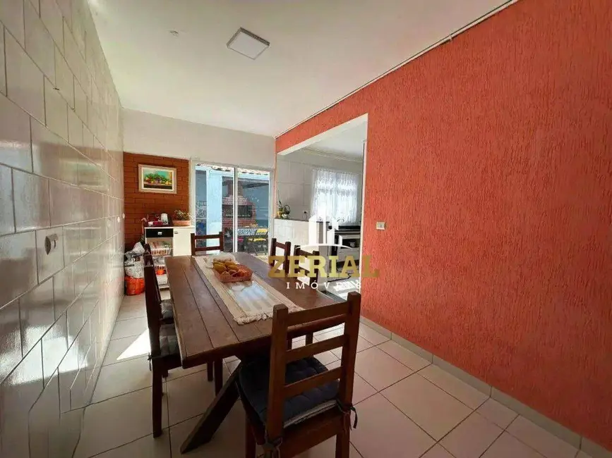 Sobrado com 4 quartos à venda, 145m2 em Sao Bernardo Do Campo - SP - imagem 9 Foto 9 de Sobrado com 4 quartos à venda, 145m2 em Sao Bernardo Do Campo - SP