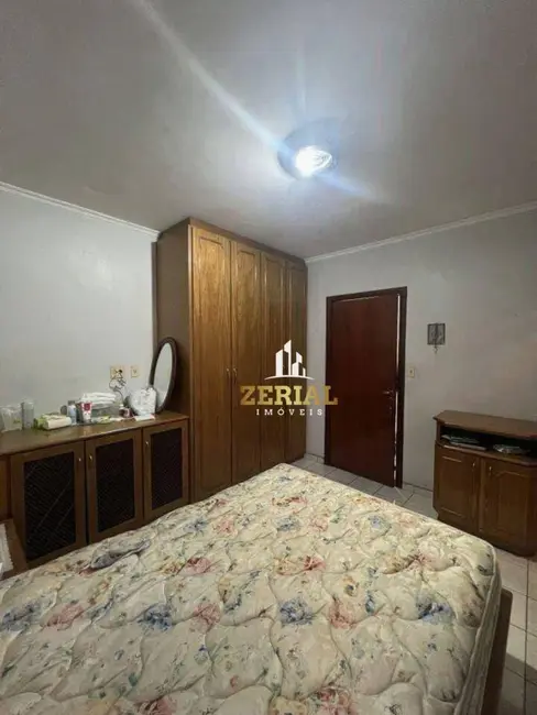 Sobrado com 3 quartos à venda, 298m2 em Fundação, Sao Caetano Do Sul - SP - imagem 9 Foto 9 de Sobrado com 3 quartos à venda, 298m2 em Fundação, Sao Caetano Do Sul - SP