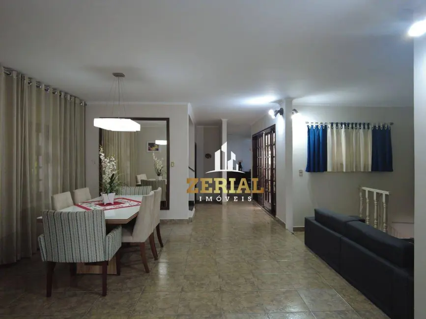 Foto 3 de Sobrado com 3 quartos à venda, 500m2 em Vila Lucinda, Santo Andre - SP