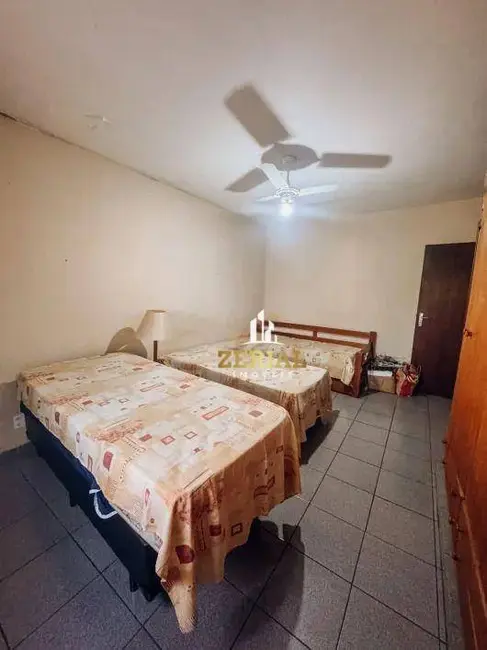 Sobrado com 5 quartos à venda, 240m2 em Fundação, Sao Caetano Do Sul - SP - imagem 8 Foto 8 de Sobrado com 5 quartos à venda, 240m2 em Fundação, Sao Caetano Do Sul - SP
