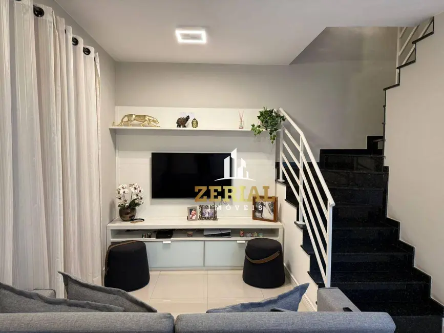 Foto 2 de Sobrado com 3 quartos para alugar, 142m2 em Vila Libanesa, São Paulo - SP