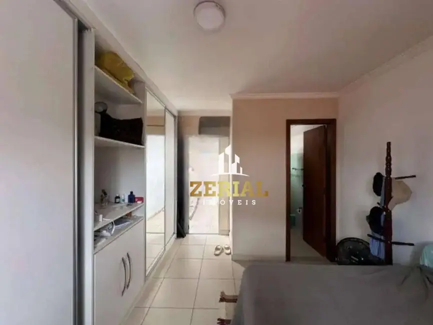 Sobrado com 3 quartos à venda, 135m2 em Santo Antônio, Sao Caetano Do Sul - SP - imagem 7 Foto 7 de Sobrado com 3 quartos à venda, 135m2 em Santo Antônio, Sao Caetano Do Sul - SP