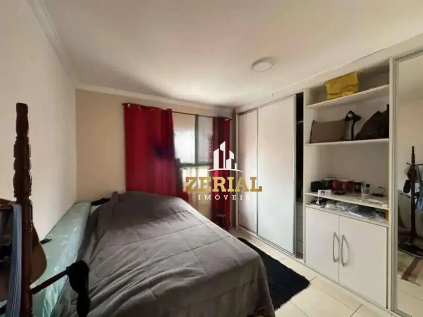 Sobrado com 3 quartos à venda, 135m2 em Santo Antônio, Sao Caetano Do Sul - SP - imagem 8 Foto 8 de Sobrado com 3 quartos à venda, 135m2 em Santo Antônio, Sao Caetano Do Sul - SP