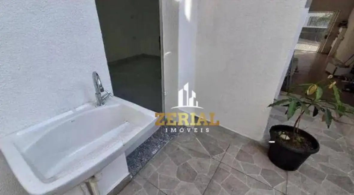Casa com 1 quarto para alugar, 30m2 em Santo Antônio, Sao Caetano Do Sul - SP - imagem 5 Foto 5 de Casa com 1 quarto para alugar, 30m2 em Santo Antônio, Sao Caetano Do Sul - SP