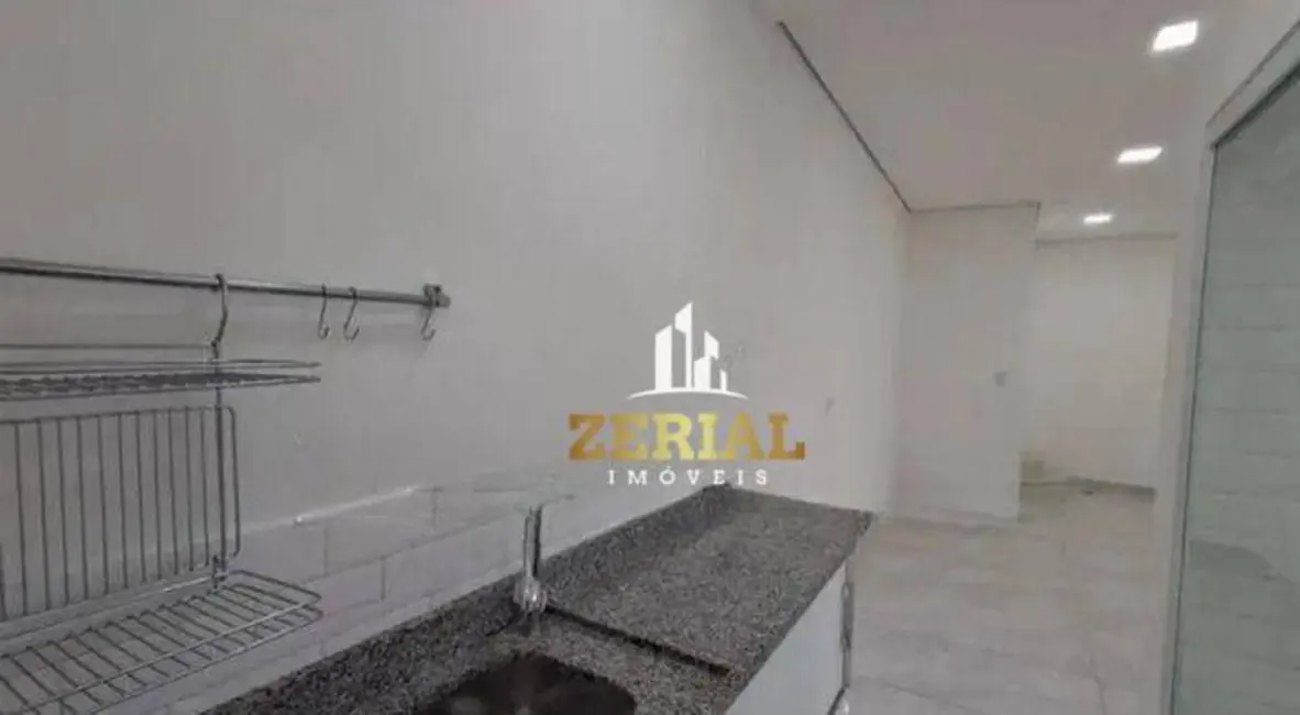 Casa com 1 quarto para alugar, 30m2 em Santo Antônio, Sao Caetano Do Sul - SP - imagem 3 Foto 3 de Casa com 1 quarto para alugar, 30m2 em Santo Antônio, Sao Caetano Do Sul - SP