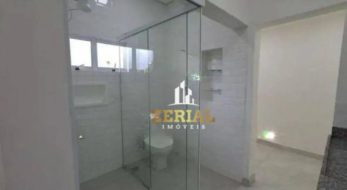 Casa com 1 quarto para alugar, 30m2 em Santo Antônio, Sao Caetano Do Sul - SP - imagem 2 Foto 2 de Casa com 1 quarto para alugar, 30m2 em Santo Antônio, Sao Caetano Do Sul - SP