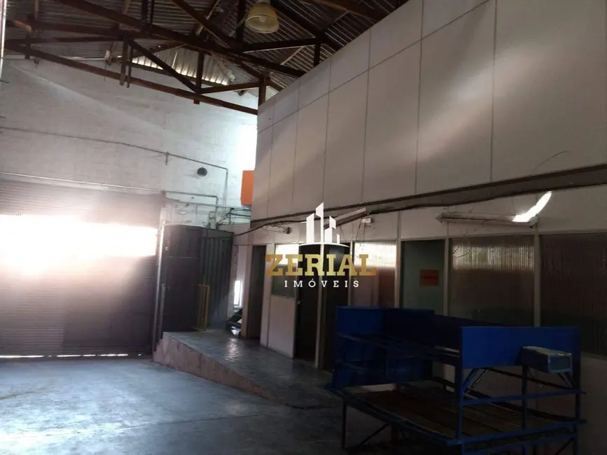 Armazém / Galpão para alugar, 1000m2 em São José, Sao Caetano Do Sul - SP - imagem 4 Foto 4 de Armazém / Galpão para alugar, 1000m2 em São José, Sao Caetano Do Sul - SP