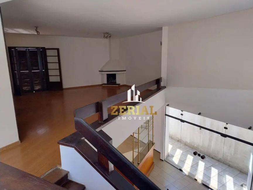 Foto 1 de Sobrado com 3 quartos à venda e para alugar, 377m2 em Jardim São Caetano, Sao Caetano Do Sul - SP