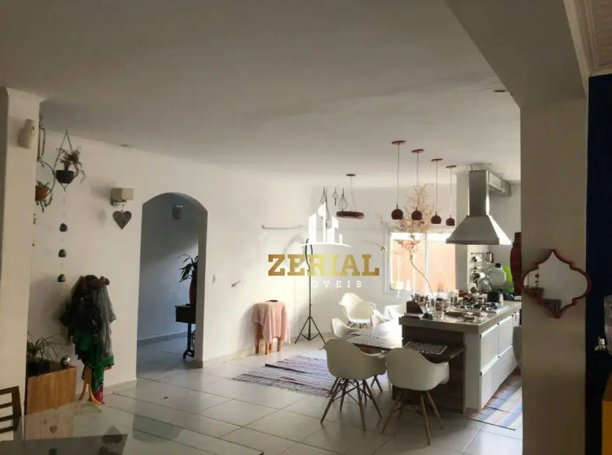 Sobrado com 3 quartos à venda, 354m2 em Jardim São Caetano, Sao Caetano Do Sul - SP - imagem 5 Foto 5 de Sobrado com 3 quartos à venda, 354m2 em Jardim São Caetano, Sao Caetano Do Sul - SP