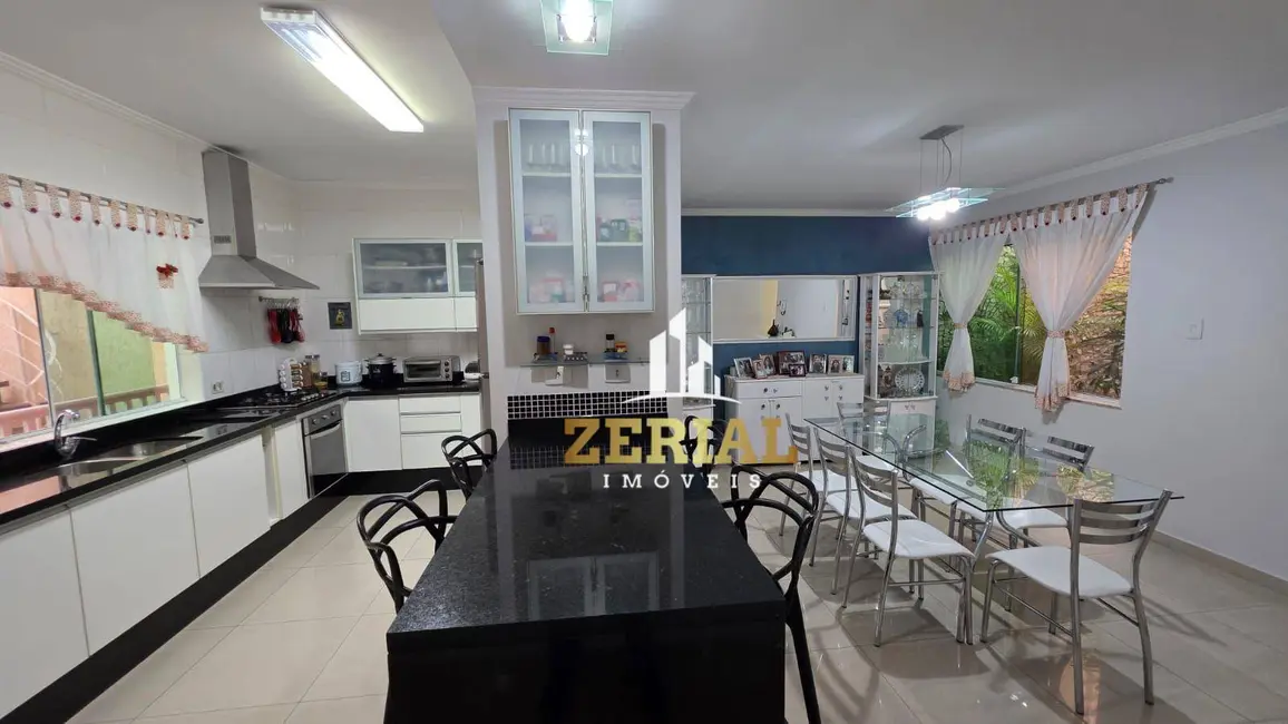 Foto 5 de Sobrado com 3 quartos à venda, 145m2 em Cerâmica, Sao Caetano Do Sul - SP