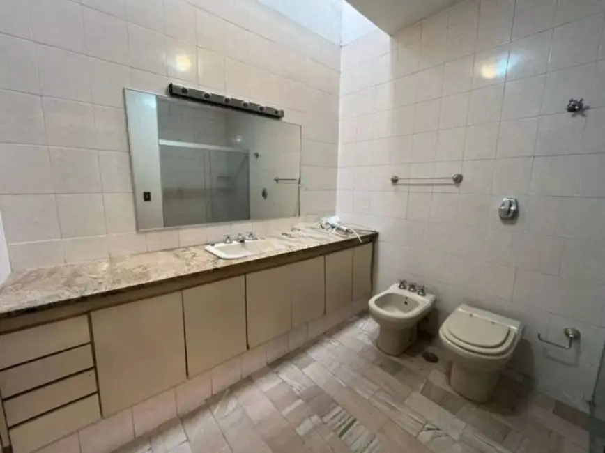 Sobrado com 3 quartos à venda e para alugar, 300m2 em Centro, Santo Andre - SP - imagem 7 Foto 7 de Sobrado com 3 quartos à venda e para alugar, 300m2 em Centro, Santo Andre - SP