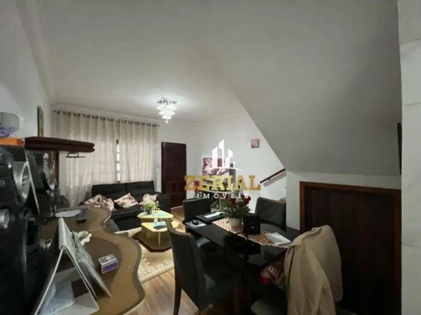 Sobrado com 2 quartos à venda, 91m2 em Santo Antônio, Sao Caetano Do Sul - SP - imagem 5 Foto 5 de Sobrado com 2 quartos à venda, 91m2 em Santo Antônio, Sao Caetano Do Sul - SP