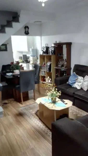 Sobrado com 2 quartos à venda, 91m2 em Santo Antônio, Sao Caetano Do Sul - SP - imagem 4 Foto 4 de Sobrado com 2 quartos à venda, 91m2 em Santo Antônio, Sao Caetano Do Sul - SP