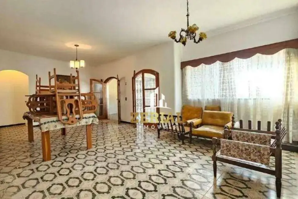 Foto 1 de Sobrado com 3 quartos à venda, 220m2 em Osvaldo Cruz, Sao Caetano Do Sul - SP