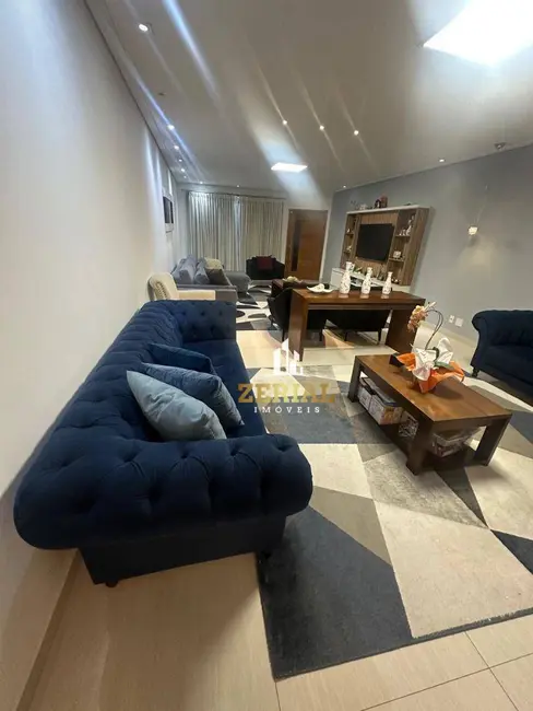 Foto 3 de Sobrado com 4 quartos à venda, 140m2 em Santa Paula, Sao Caetano Do Sul - SP