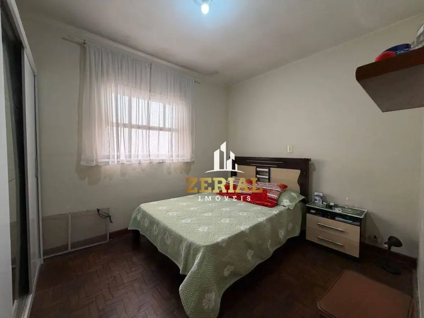 Casa com 3 quartos à venda, 200m2 em Osvaldo Cruz, Sao Caetano Do Sul - SP - imagem 9 Foto 9 de Casa com 3 quartos à venda, 200m2 em Osvaldo Cruz, Sao Caetano Do Sul - SP