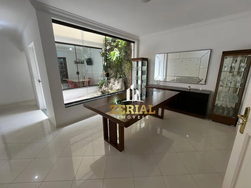 Foto 4 de Sobrado com 4 quartos à venda e para alugar, 500m2 em Jardim, Santo Andre - SP