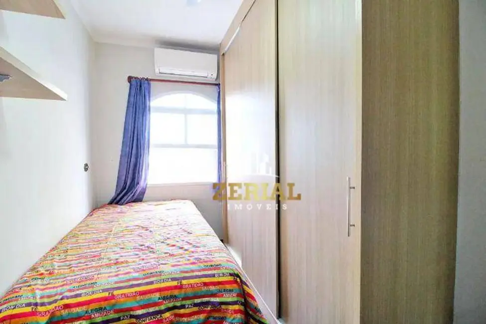 Foto 9 de Sobrado com 3 quartos à venda e para alugar, 185m2 em Campestre, Santo Andre - SP